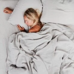 Simple Linen Duvet - Light Grey 9 Simple Linen Duvet - Light Grey -ferm LIVING Store 20170722 HA FW17 3237 R 3a97497b 19c7 471f b139 330d7cd89129