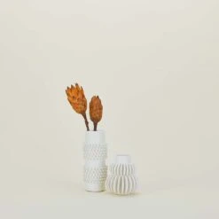 Bloomingville Pleated Stoneware Vase -ferm LIVING Store 2021 FW21 ADDITIONAL36511 011e8f3f 9fab 47bf 92e6 0cbcfa913055