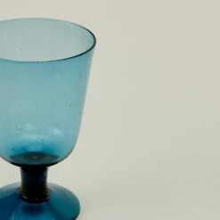 Stemmed Wine Glass - Peacock -ferm LIVING Store BCS.500.30.001.490 c