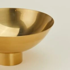 Essential Footed Bowl - Brass -ferm LIVING Store HNY.100.20.00X.BRS detail