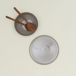 Essential Serveware, 2 Piece Set - Light Grey -ferm LIVING Store HNY.500.20.XXX .050 ddb634d4 872f 407d ab42 a9ca5fd30da4