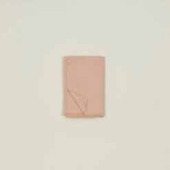 Essential Cotton Tablecloth - Blush -ferm LIVING Store HNY.500.50.063.150 b