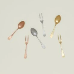 Hudson Serving Set - Gold -ferm LIVING Store HNY.500.60.005.MIX c8543451 15a1 499f 8322 10a22c9c18cf