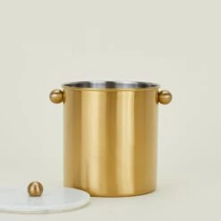 Simple Ice Bucket -ferm LIVING Store IMG 1733