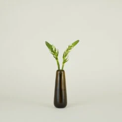 Aurora Slim Drop Vase - Olive -ferm LIVING Store SPRING202111399 RT