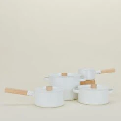 Enameled Pasta Pot -ferm LIVING Store STT.500.70.00X.000 a alt