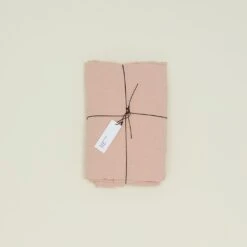 ferm LIVING Store 27 Simple Linen Fitted Sheet - Blush